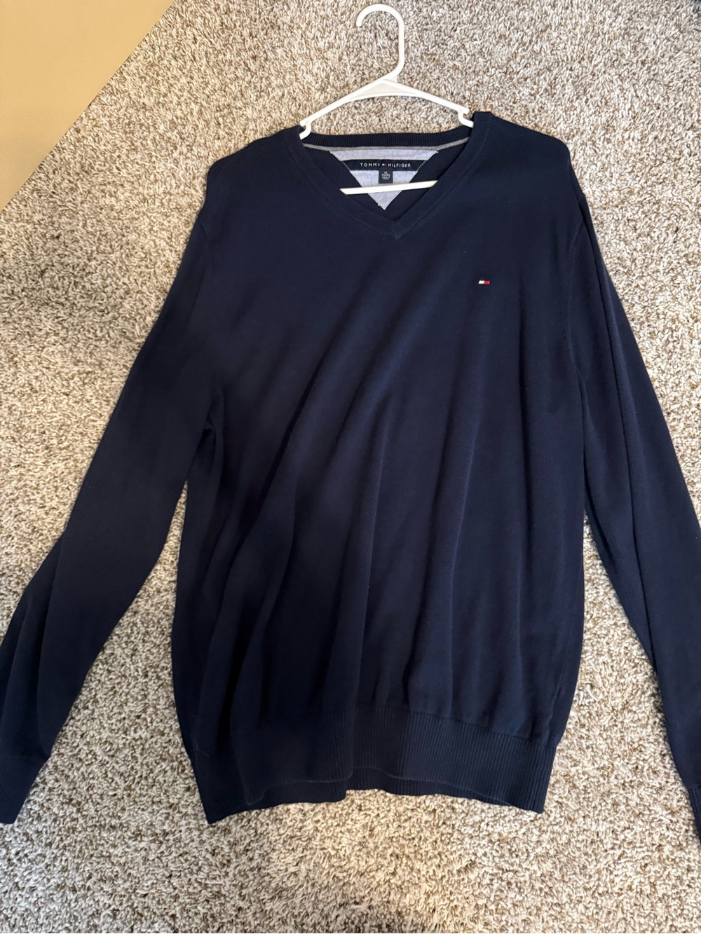 Tommy Hilfiger Men's Dark Navy V-Neck Sweater